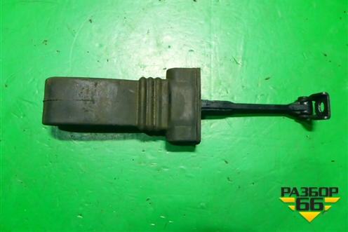 Ограничитель двери задней левой (8K0839249D) для Audi A4 (В8) с 2007-2015г (А4)