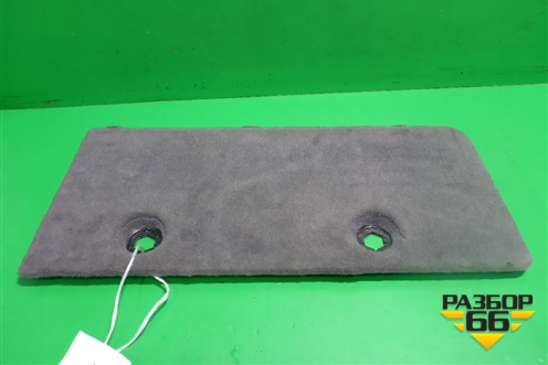 Обшивка двери багажника (правая,двери нижней) (6487060021B0) для Toyota Land Cruiser (200) с 2008г (Ленд Крузер)