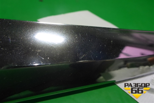 Накладка на решетку радиатора (левая) (5312433010) для Toyota Camry V50 с 2011-2018г (Камри)