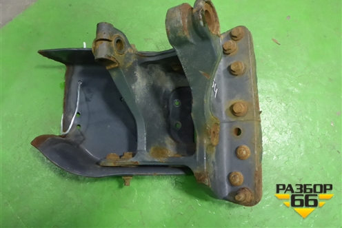 Кронштейн крепления передней рессоры (левый передний) (20467700) для Volvo TRUCK FM с 2001-2013г (ФМ)