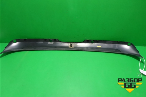 Накладка заднего бампера (до 2022г под парктроник) (8450008884) для VAZ Vesta/Веста с 2015г