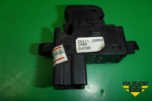 Кнопка стеклоподъёмника (25411JD05A) для Nissan Teana (J32) с 2008-2013г (Теана)