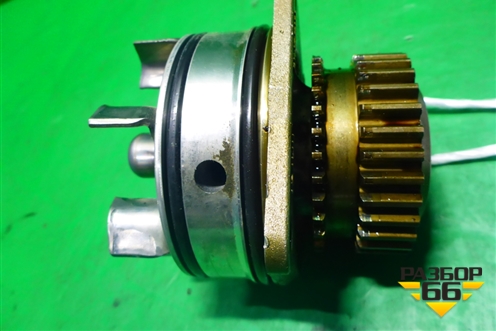 Насос водяной помпа (2.5л VQ25DE) для Nissan Teana (J32) с 2008-2013г (Теана)