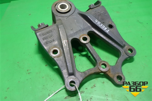 Кронштейн крепления передней рессоры (левый задний) (A9413200170) для Mercedes Benz TRUCK Axor 2 с 2004г (Аксор)