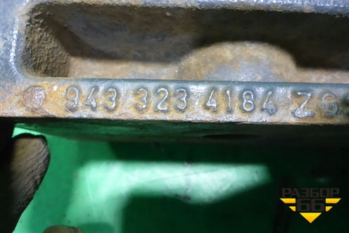 Кронштейн переднего стабилизатора  (правый) (9433234184) для Mercedes Benz TRUCK Axor 2 с 2004г (Аксор)