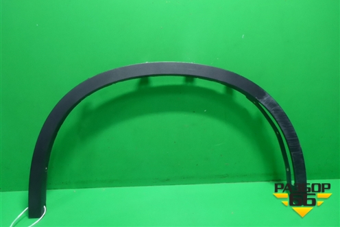 Накладка переднего крыла правого (51177294374) для BMW X5 F15 с 2013г (Х5 Ф15)