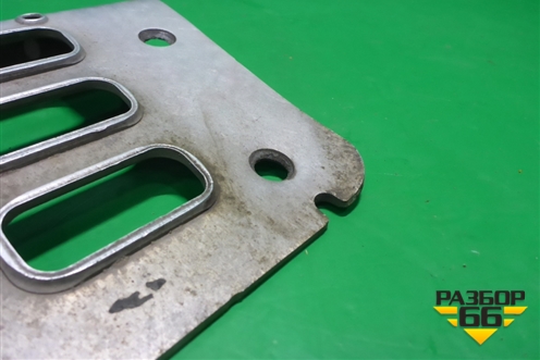 Подножка ступенька (верхняя) (1063726) для Volvo TRUCK FM с 2001-2013г (ФМ)