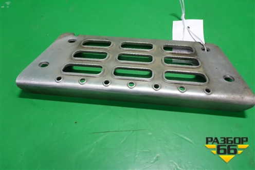 Подножка ступенька (верхняя) (1063726) для Volvo TRUCK FM с 2001-2013г (ФМ)