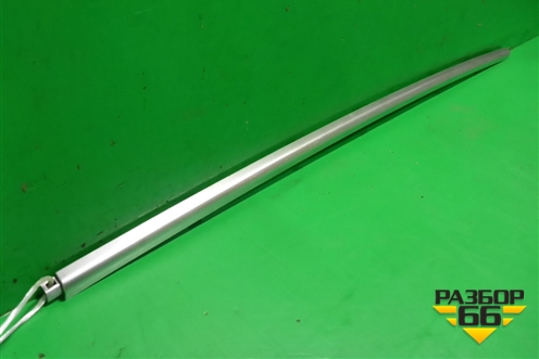 Накладка переднего бампера центральная (CK5217D751AA) для Land Rover Range Rover 4 с 2013-2022г (Вог)