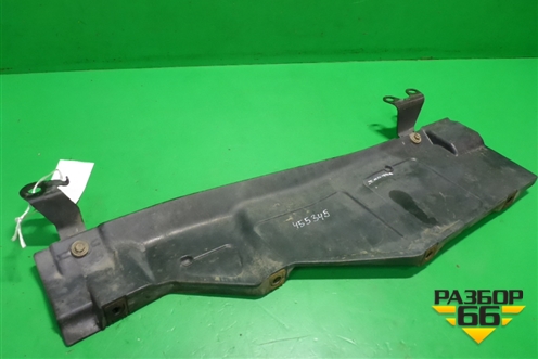 Пыльник двигателя боковой правый  (9425201723) для Mercedes Benz TRUCK Axor 2 с 2004г (Аксор)