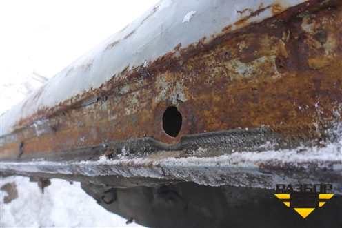 Порог со стойкой правый для Volkswagen Touareg c 2002-2010г (Туарег)