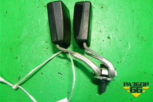 Замок ремня безопасности задний (двойной) для Volkswagen Passat (В7) с 2011-2014г (Пассат Б7)