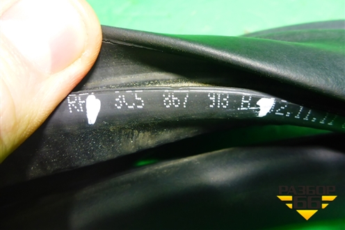 Уплотнитель двери (задней правой на кузов) (3C5867913B) для Volkswagen Passat (В7) с 2011-2014г (Пассат Б7)