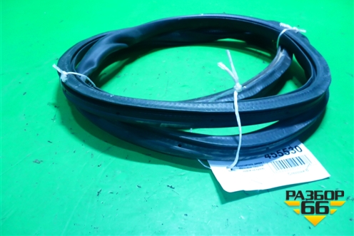 Уплотнитель двери (задней левой на кузов) (3C5867913B) для Volkswagen Passat (В7) с 2011-2014г (Пассат Б7)