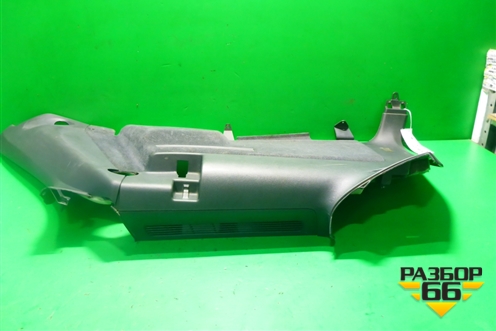 Обшивка багажника левая для Volkswagen Touareg c 2002-2010г (Туарег)