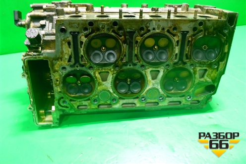 Головка блока цилиндров (6.0л BJN правая в сборе) (07C103374Q) для Volkswagen Touareg c 2002-2010г (Туарег)