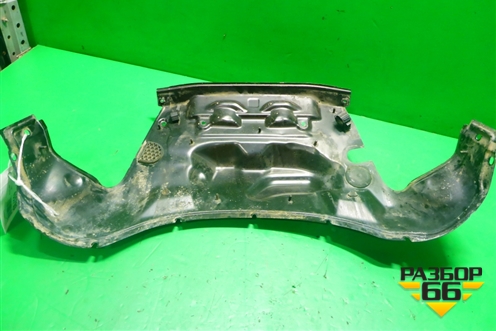 Короб водоотводящий (7L6819523C) для Volkswagen Touareg c 2002-2010г (Туарег)