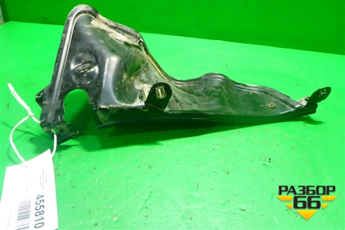 Короб водоотводящий (7L6819511D) для Volkswagen Touareg c 2002-2010г (Туарег)