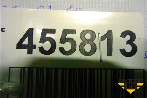 Кронштейн заднего бампера правый (под фонарь) (7L6807862) для Volkswagen Touareg c 2002-2010г (Туарег)