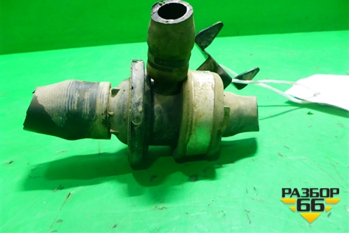 Корпус термостата (6.0л BJN) (7L6121115) для Volkswagen Touareg c 2002-2010г (Туарег)