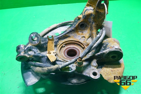 Кулак задний правый (7L0505438B) для Volkswagen Touareg c 2002-2010г (Туарег)