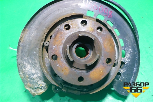 Кулак задний правый (7L0505438B) для Volkswagen Touareg c 2002-2010г (Туарег)