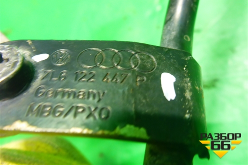 Трубка системы охлаждения (6.0л BJN) (7L6122447P) для Volkswagen Touareg c 2002-2010г (Туарег)