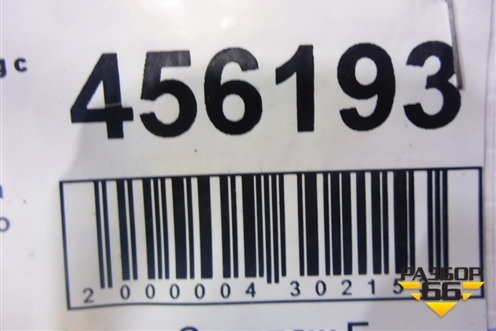 Накладка стекла заднего правого для Volkswagen Touareg c 2002-2010г (Туарег)