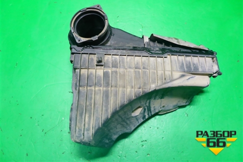 Корпус воздушного фильтра (левый 6.0л BJN) для Volkswagen Touareg c 2002-2010г (Туарег)