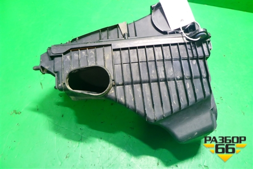 Корпус воздушного фильтра (левый 6.0л BJN) для Volkswagen Touareg c 2002-2010г (Туарег)