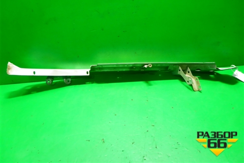 Кронштейн переднего крыла левый (7L6805175D) для Volkswagen Touareg c 2002-2010г (Туарег)