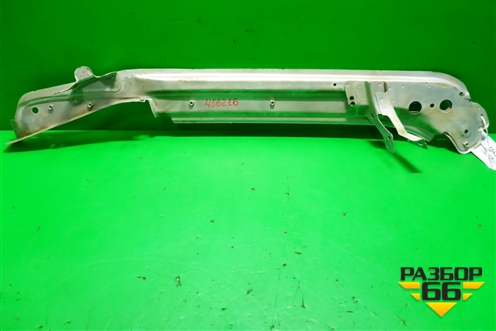 Кронштейн переднего крыла правый (7L6805176D) для Volkswagen Touareg c 2002-2010г (Туарег)