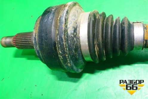 Привод задний (6.0л BJN АКПП 30 шлицов) для Volkswagen Touareg c 2002-2010г (Туарег)