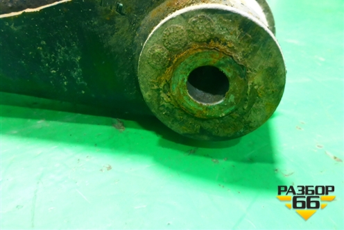 Рычаг задний правый (нижний) (7L0505352AA) для Volkswagen Touareg c 2002-2010г (Туарег)