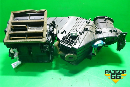 Корпус отопителя (без моторчика) для Volkswagen Touareg c 2002-2010г (Туарег)