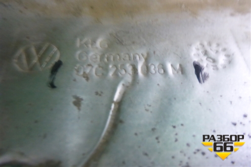 Экран тепловой (правый 6.0л BJN) (07C253036M) для Volkswagen Touareg c 2002-2010г (Туарег)