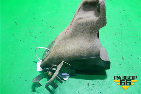 Кронштейн двигателя левый (6.0л BJN) (07C199207C) для Volkswagen Touareg c 2002-2010г (Туарег)