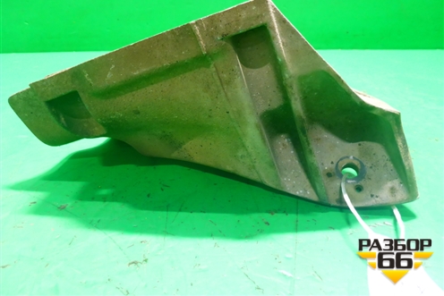 Кронштейн двигателя правый (6.0л BJN) (07C199208B) для Volkswagen Touareg c 2002-2010г (Туарег)