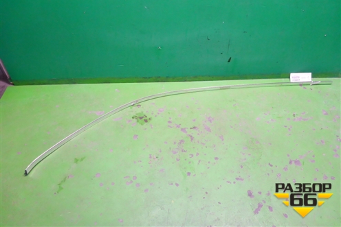 Молдинг крыши правый (над дверями) для Volkswagen Touareg c 2002-2010г (Туарег)