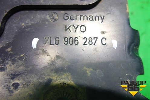 Кронштейн (воздушного насоса) (7L6906287C) для Volkswagen Touareg c 2002-2010г (Туарег)