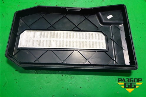 Ящик под аккумулятор (под сиденьем) (7L0864643B) для Volkswagen Touareg c 2002-2010г (Туарег)