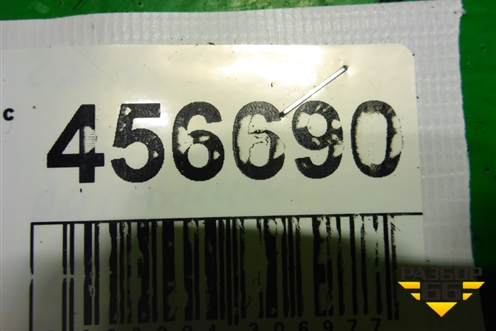 Петля двери багажника (левая) (7L6827301D) для Volkswagen Touareg c 2002-2010г (Туарег)