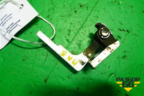 Петля двери передней правой верхняя (7L0831402A) для Volkswagen Touareg c 2002-2010г (Туарег)