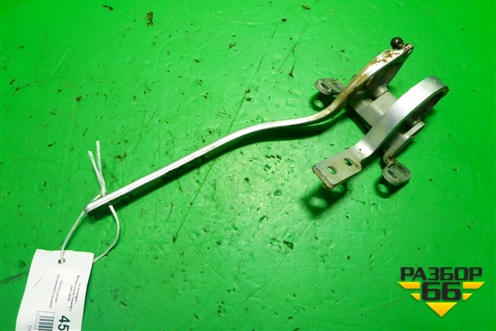 Петля двери багажника (правая) (7L6827302C) для Volkswagen Touareg c 2002-2010г (Туарег)