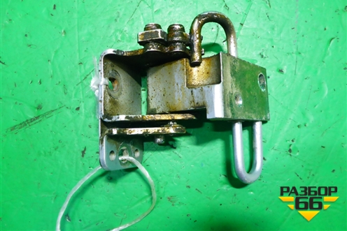 Петля двери задней правой нижняя (7L0833412) для Volkswagen Touareg c 2002-2010г (Туарег)