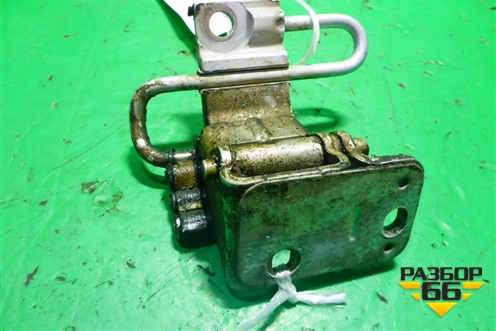 Петля двери передней левой нижняя (7L0831411) для Volkswagen Touareg c 2002-2010г (Туарег)