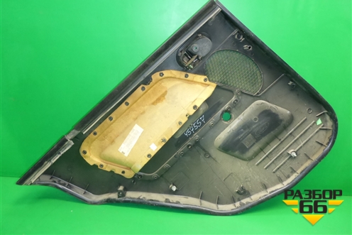 Обшивка двери задней правой под механику для Ford Fusion с 2002г (Фьюжн)