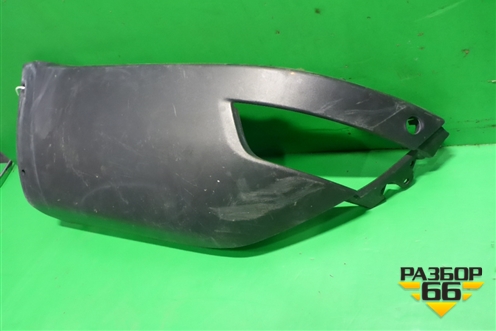 Накладка заднего бампера левая (под парктроник) (JK6217D750) для Land Rover Range Rover Sport с 2013-2022г (Спорт)