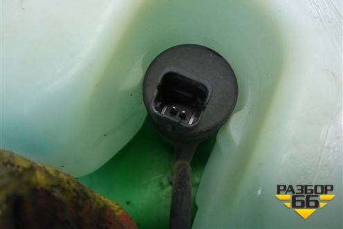 Бачок омывателя лобового стекла (8200210002) для Renault Logan с 2004-2015г (Логан)