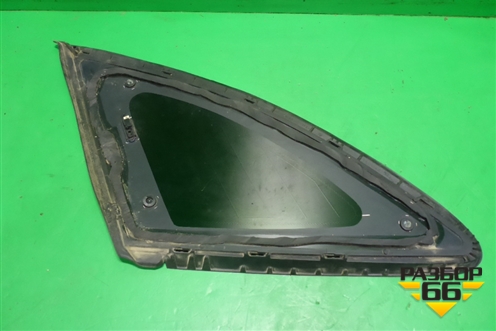 Стекло глухое правое для Jaguar F-Pace с 2016г